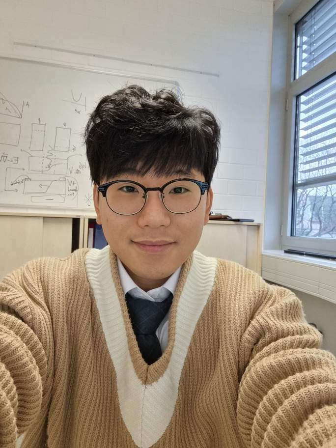 Dr. Jeong Woo Han