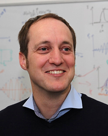 Dr. Nils C. Gerhardt